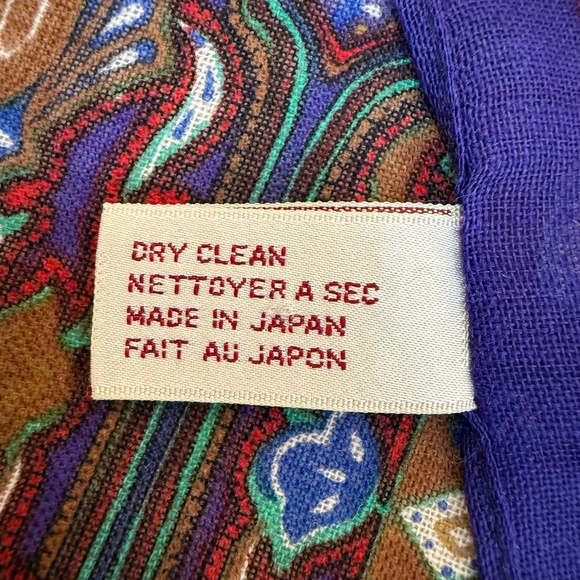 Anne Klein for Vera Companies Wool Scarf 🇯🇵– Ornate Geometric Design - Picture 10 of 10